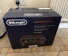 De Longhi Magnifica Plus Black