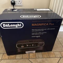 De Longhi Magnifica Plus Black