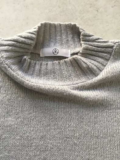 ladies Misguided grey jumper dress. Size M
