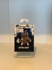 God of War Astro Bot Pin Club Playstation