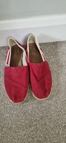 Ladies Tom's shoes