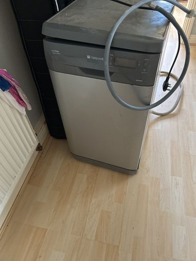 slimline dishwasher