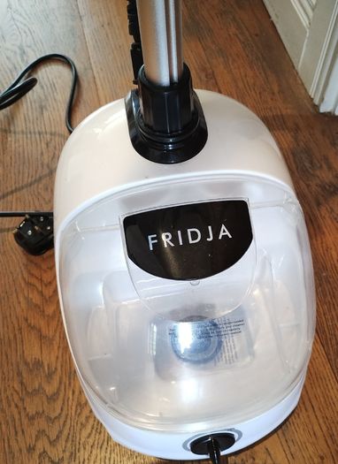 Fridja F1000 professional garment steamer (26331)