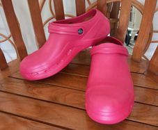 Safety clogs