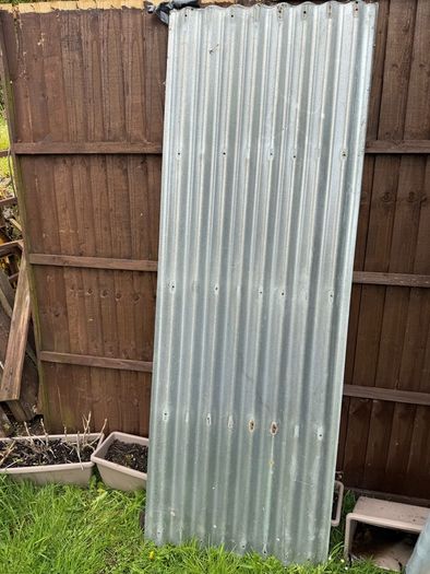 corrugated galvanise iron x 6 sheets