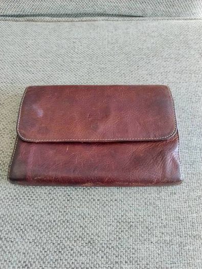 Vintage Malo Italian leather wallet with lots of pockets and compartments in very good condition with a lovely patina 20cm x 14cm when closed see all photos FREE STANDARD POSTAGE INCLUDED