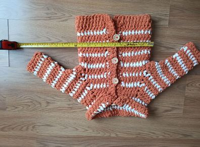 Child sweater