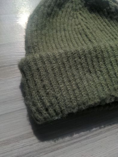 Woollen hat