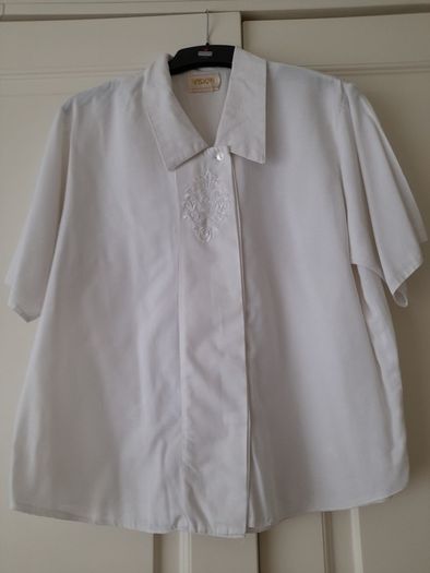 Vintage White Blouses