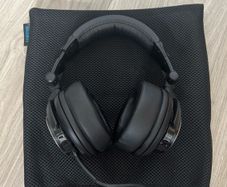 Majority Studio 1 Over-Ear Headphones for Guitar amp