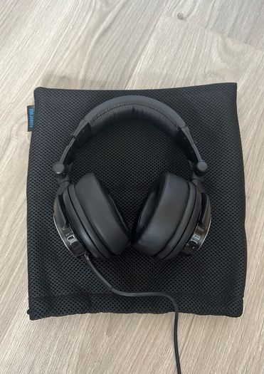 Majority Studio 1 Over-Ear Headphones for Guitar amp
