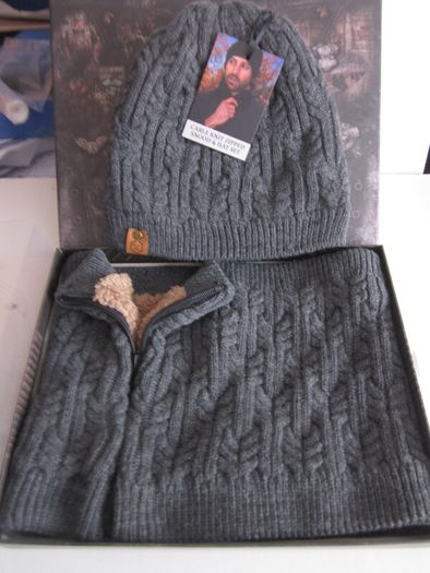 Brandwell Mens Cable Knit Hat & Snood Set