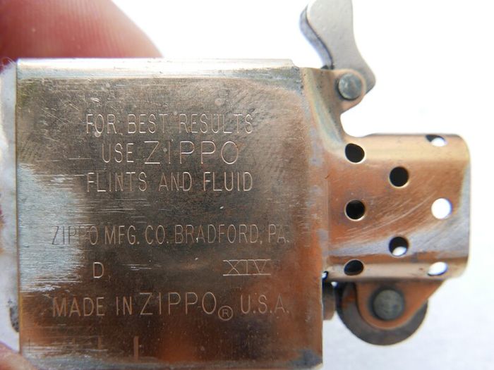 Vintage VENETIAN Engraved Zippo  Lighter Bradford