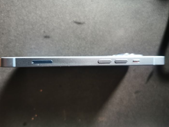 Blue iPhone 14 (128GB)