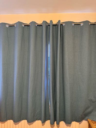 Curtain blackout with Pole