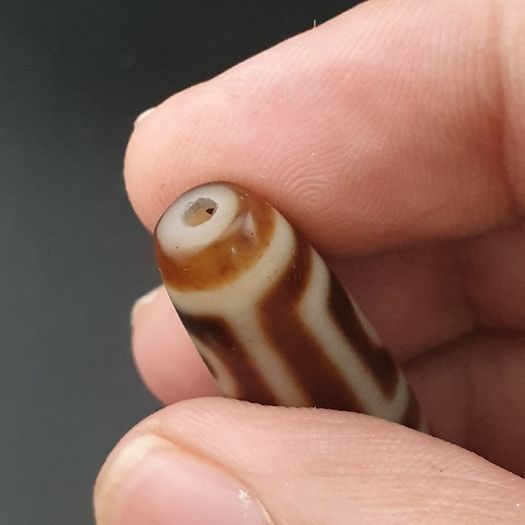 Antique Himalayan 4 Eyes Tibetan Agate Dzi Bead Amulet