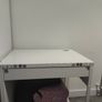 study table Image 2