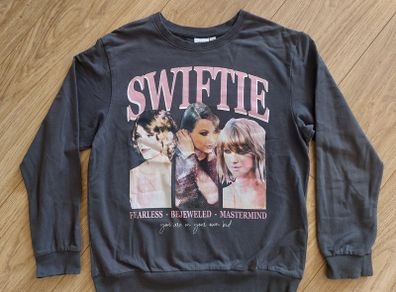 Girls sweatshirt with Taylor Swift - size 11-12 years