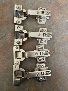 4 IKEA Komplement Hinges
