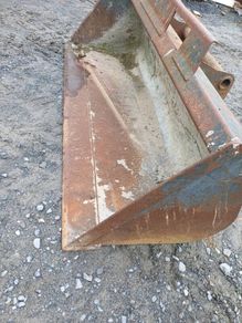 Manitou bucket