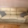 free sofa Image 3
