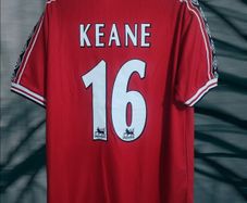 Man Utd  ( Retro / Keane 16 ) Jersey, Size : Large
