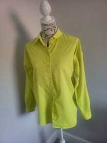 lime green blouse