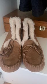 Ugg Slippers Size 3