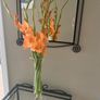 Beautiful Very tall 15.5 inch vintage hand blown glass vase Image 2
