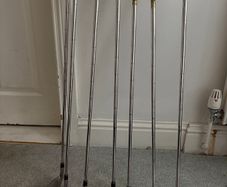 Wilson Staff D100 Irons