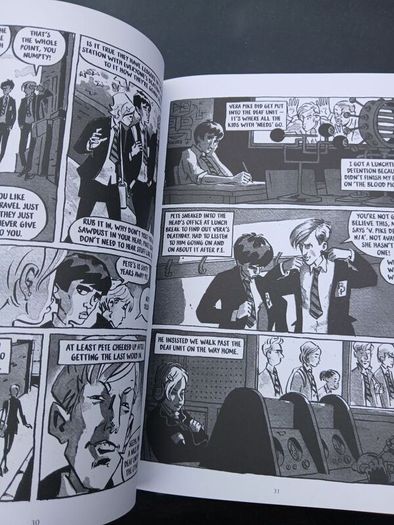 The Motherless Oven - Rob Davis