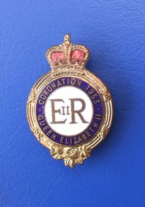 Queen Elizabeth II Coronation 1953 - a scarce enamelled badge showing the ERII cypher.