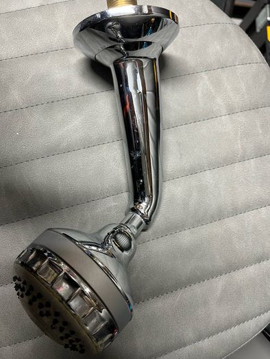 Aqualisa fixed shower head and 4 body jets