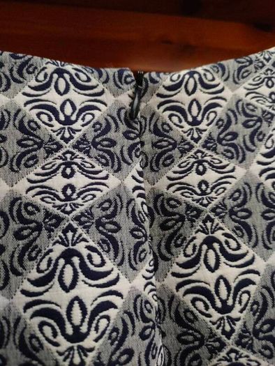 Ladies Avalon dress, with zip opening fully lined, New with tags.