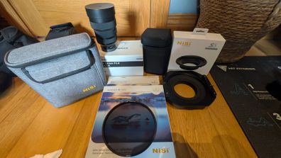 Sigma 14 to 24mm F2.8 DG DN Art Sony E Mount and NiSi S5 Filter Kit