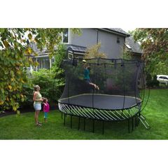 Trampoline Spring free and enclosure