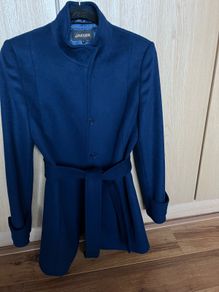 Jaeger belted wool coat . Size 8 -10. V.good condition