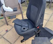 Ford tourneo connect drivers seat