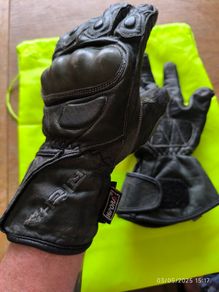 Richa leather motorbike gloves