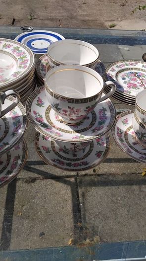 40piece Vintage Arklow Part Dinner Set