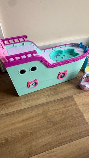 Gabbys Interactive Dolls House with Accessories
