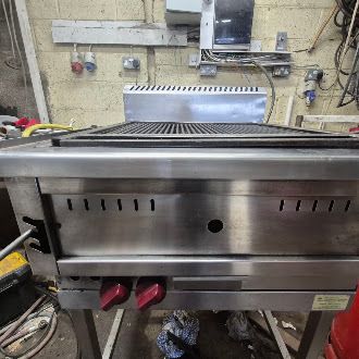 Refurbished Lava Stone Gas Char Grill 7076