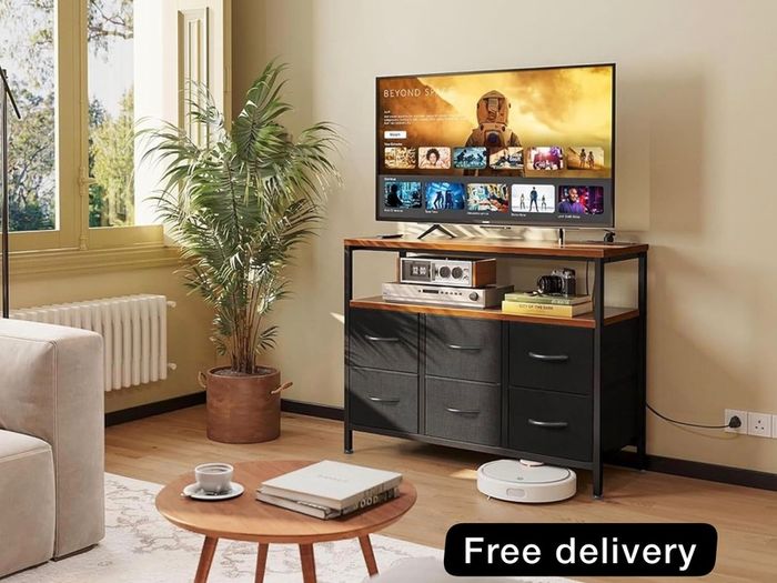 Chest of Drawers Bedroom with 6 Drawers, Fabric Storage Drawers with 2 USB and 2 Sockets