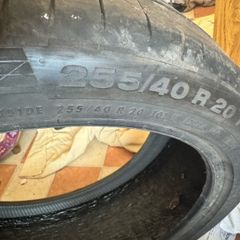tyre 255/40/20