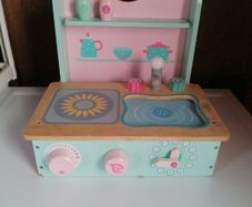 Toy kitchen foldable