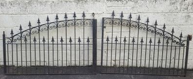 Gate