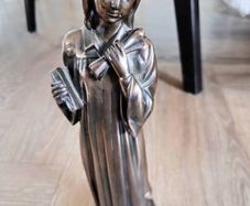Figurine