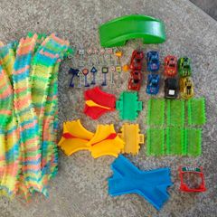 Large Magic Tracks Glow Track Bundle... 50ft with 8 Working Cars and Accessories