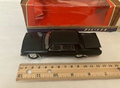 ZIL 117. Russian limousine. 1:43, boxed. Near mint condition. Rare.