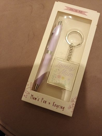 Mothers day pen and keyring set